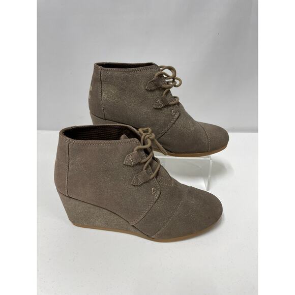 TOMS Women’s Desert Wedge Booties Taupe Suede Lace-Up Heels Size 7.5 - Picture 3 of 8